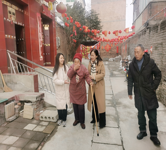 瑟瑟冬日 暖暖溫情——公司黨委、工會開展“送溫暖、送祝福”活動